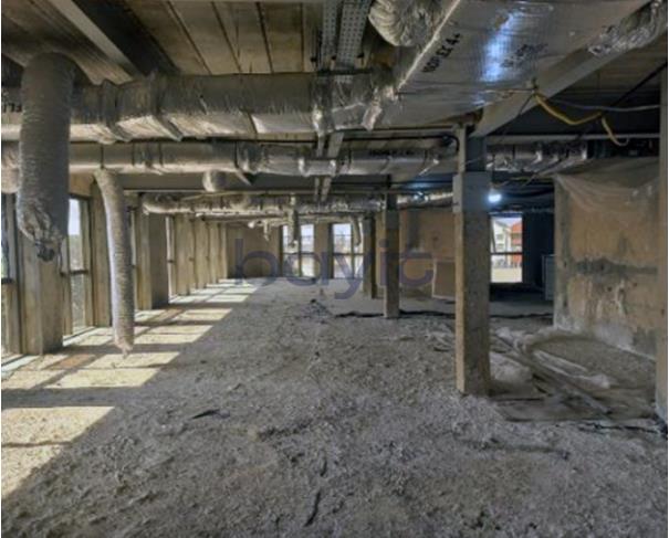 Foto de Prédio de 4 pavimentos - 970,20 m²