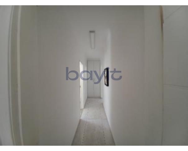 Foto de Casa de Condomínio - 431,38m²