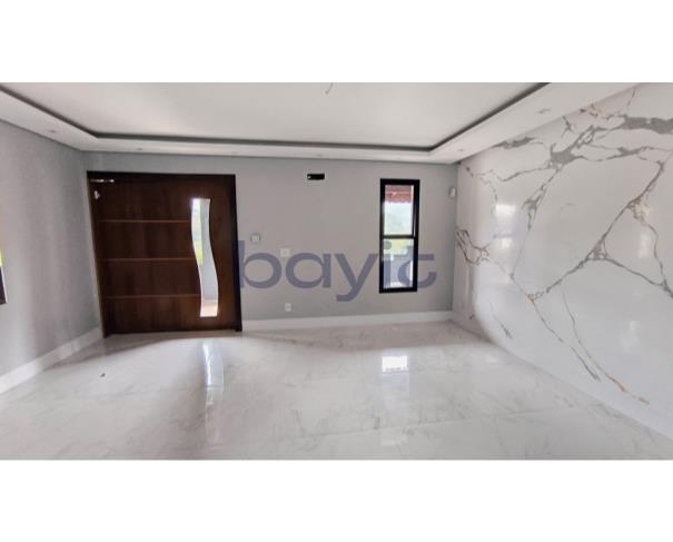 Foto de Casa de Condomínio - 510m²