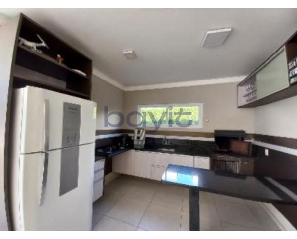 Foto de Casa de Condomínio - 431,38m²