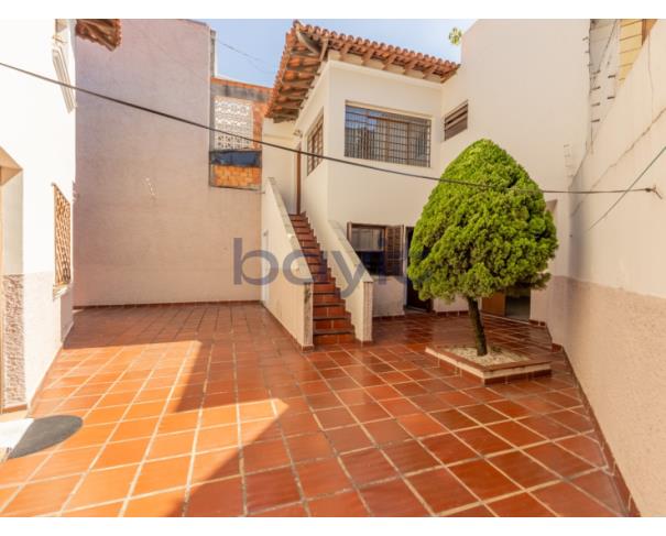 Casa com 3 quartos no Aclimação (foto 8 de 8)