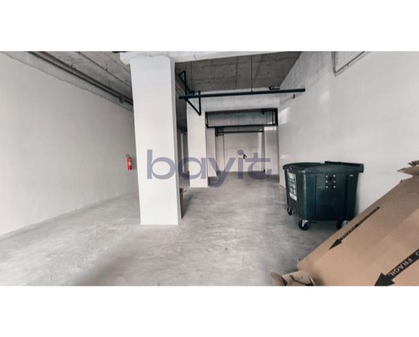 Foto de Loja - 200,380m²
